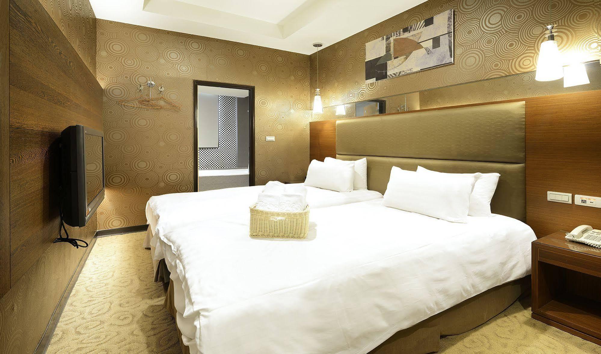 In99 Hotel Jincheng Exterior foto